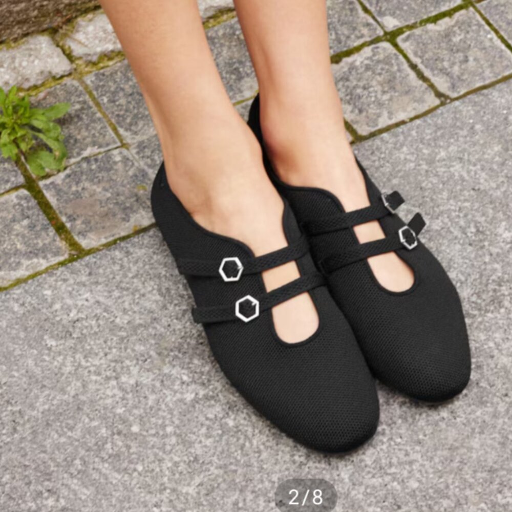 NWT VIVAIA Natalie Black Twin Strap Flats US 11 EU 43